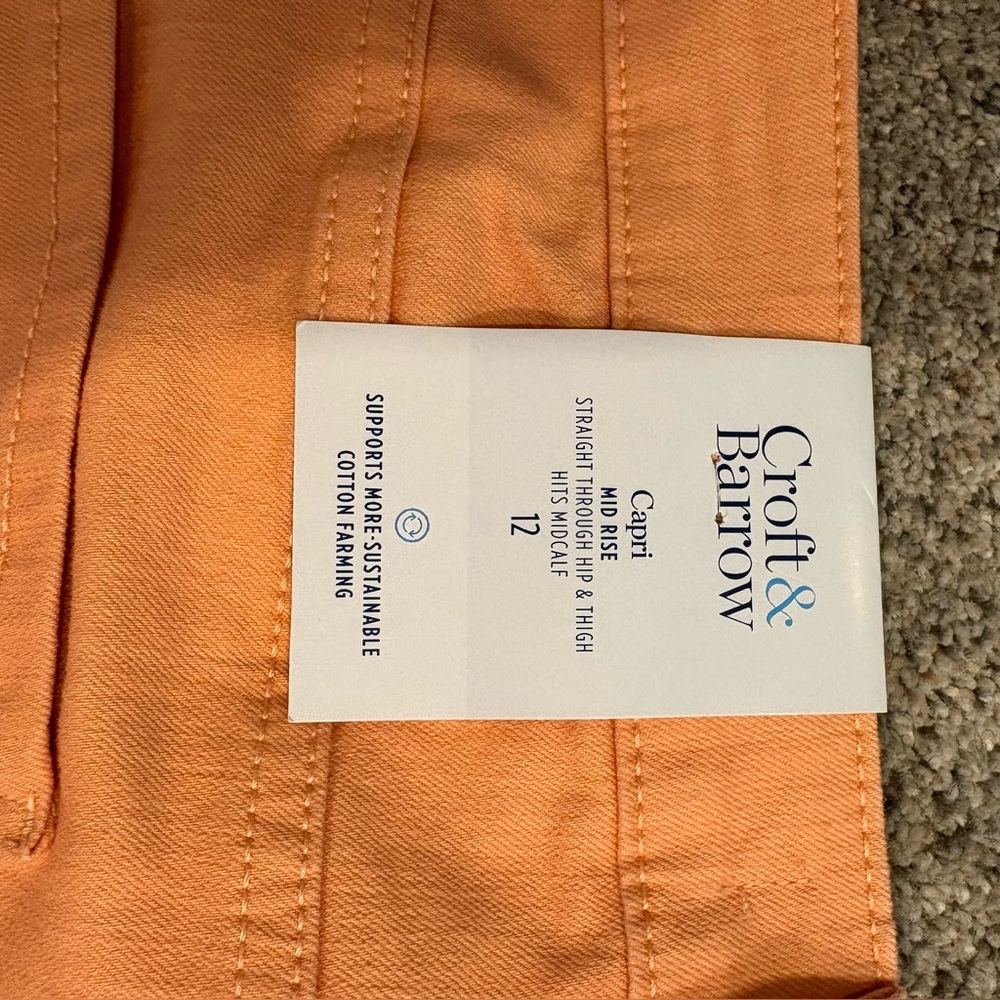 NWT Women’s Croft & Barrow Jean Capris Peach Color Size 12 Slimming - Picture 5 of 6